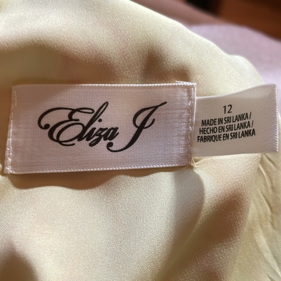 Eliza J Halter Ruffle Yellow Floral Maxi Dress - Picture 4 of 4